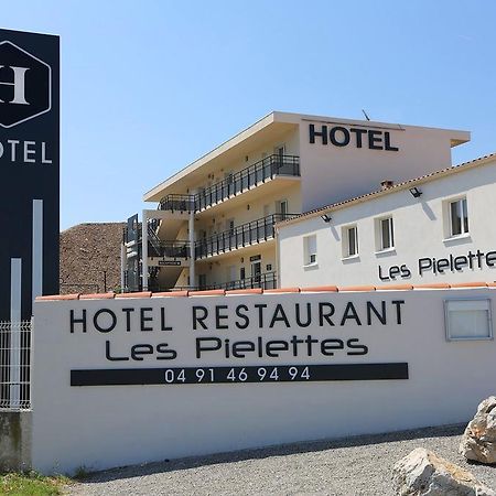 Hotel Restaurant Les Pielettes Le Rove Exterior photo